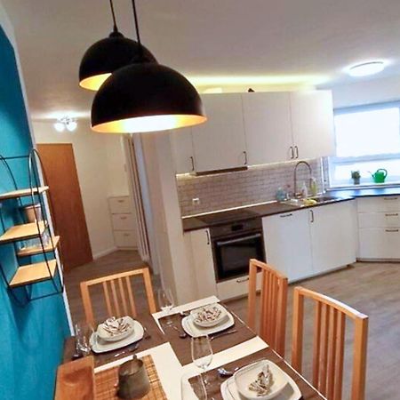 Rooftop Apartments - Doppelzimmer In Gemeinschaftsunterkunft Ulm Luaran gambar